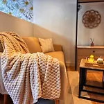 Le Cocon De Rose & Achille Apartment